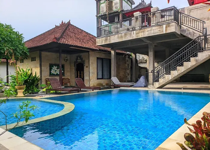 Taman Sari Hotel 3*
