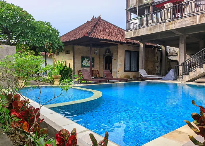 Taman Sari Hotel 3*