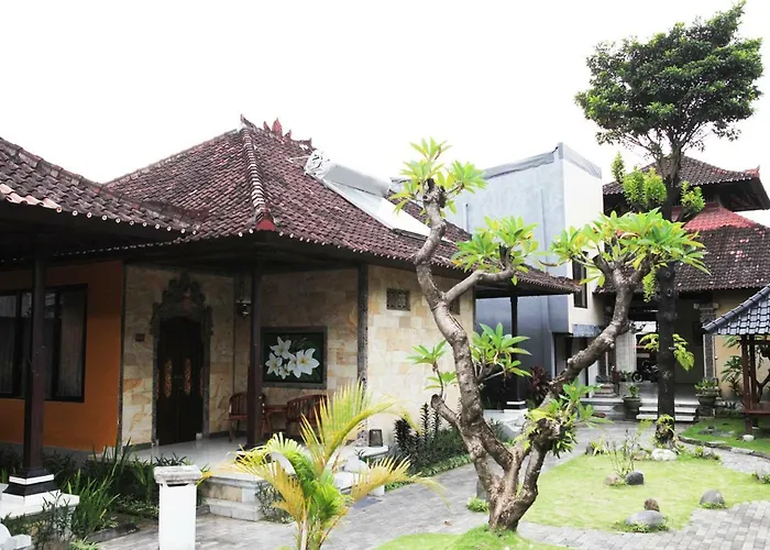 Hotel Taman Sari 3*