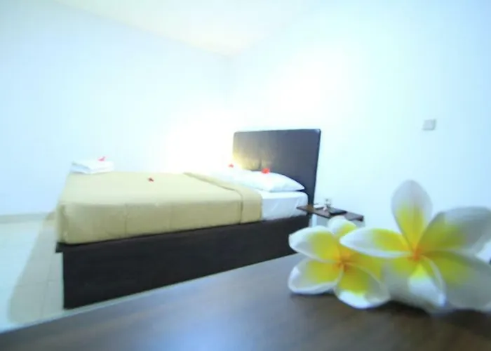 Taman Sari 3*
